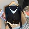 Cardigan de Tricô com Botões Estilo Novo Outono/Inverno para Mulheres, Falso Duas Peças, Branco, Moderno, Emagrecedor, Tamanho Grande, Camisa Básica de Manga Longa A3449