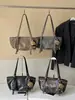 Bolsa tote retrô grande capacidade transfronteiriça para mulheres, nova coleção outono/inverno 2026, bolsa de ombro simples e fashion, adequada para o trabalho e uso diário