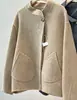 Nuevo Abrigo Corto de Lana para Mujer de Botones de Cuerno de Una Fila, Cuello Mao Pequeño Suave y Transpirable 13782