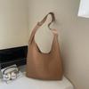 Bolsa Tote com Padrão Trançado Moda Retrô para Mulheres Estilo Coreano para Trabalho e Deslocamento 2025 Nova Tendência Outono Bolsa de Ombro Estilosa