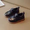 Zapatos Pequeños de Cuero para Bebés Niños y Niñas 2026 Primavera y Otoño Estilo Nuevo Suela Suave Zapatos para Bebés Transpirables Estilo Británico Zapatos Pequeños de Cuero para Niños Transpirables
