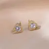 Aretes para Mujer, Aretes de Flor Corazón con Circonita Micro-pavimentada de Cobre, Nueva Moda de Nicho, Diseño Simple, Joyería de Temperamento y Versátil