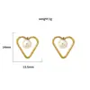 Pendientes de botón con forma de corazón de perla de acero inoxidable de moda europea y americana para mujer, 18K sin decoloración, lujo ligero con un toque de alta gama