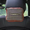 Caixa de lenços de carro xadrez de cão caixa de papel para pendurar no banco do carro caixa de lenços de carro multifuncional