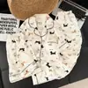 Pijama de Tres Piezas Estilo Japonés Ins de Dibujos Animados de Cachorro para Estudiantes Mujeres, Estilo Primavera y Verano, Se Puede Usar Afuera, Ropa de Casa Holgada