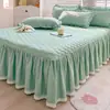 Lençol de Elástico Fresco Pastoral Saia de Cama Duas em Um Peça Única Acolchoada Universal Quatro Estações com Colcha Franzida Conjunto de Três Peças