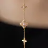 Pulseira de trevo de quatro folhas em prata de lei S925 para mulheres, versátil, moderna, requintada, nicho, luxo leve, joias de venda quente transfronteiriça para mulheres
