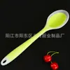 Venta al por mayor de fábrica cuchara de silicona translúcida integrada cuchara densa cocina casera cocina cuchara de silicona más