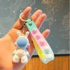 Lindo Llavero de Conejo Espacial Venta al por Mayor Colgante de Muñeco Llavero Accesorios para Coche Muñeco de Pareja Adornos Pequeños Amuletos