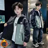 Chaqueta Cortavientos de Bloques de Color para Niños 2026 Estilo Nuevo Niños Medianos a Grandes Algodón Acolchado Engrosado Cálido con Capucha Moderna Fresca