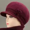 Chapéus de outono e inverno para mulheres de meia-idade e idosas, chapéus de tricô grossos e quentes de pelo de coelho com forro de veludo para senhoras idosas, avós, proteção contra o frio, proteção para as orelhas, chapéus de tricô