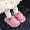 Novas pantufas de algodão para outono e inverno para homens, mulheres e crianças, com sola grossa e antiderrapante para uma sensação confortável e acolchoada, perfeitas para uso interno e proporcionando calor extra no inverno