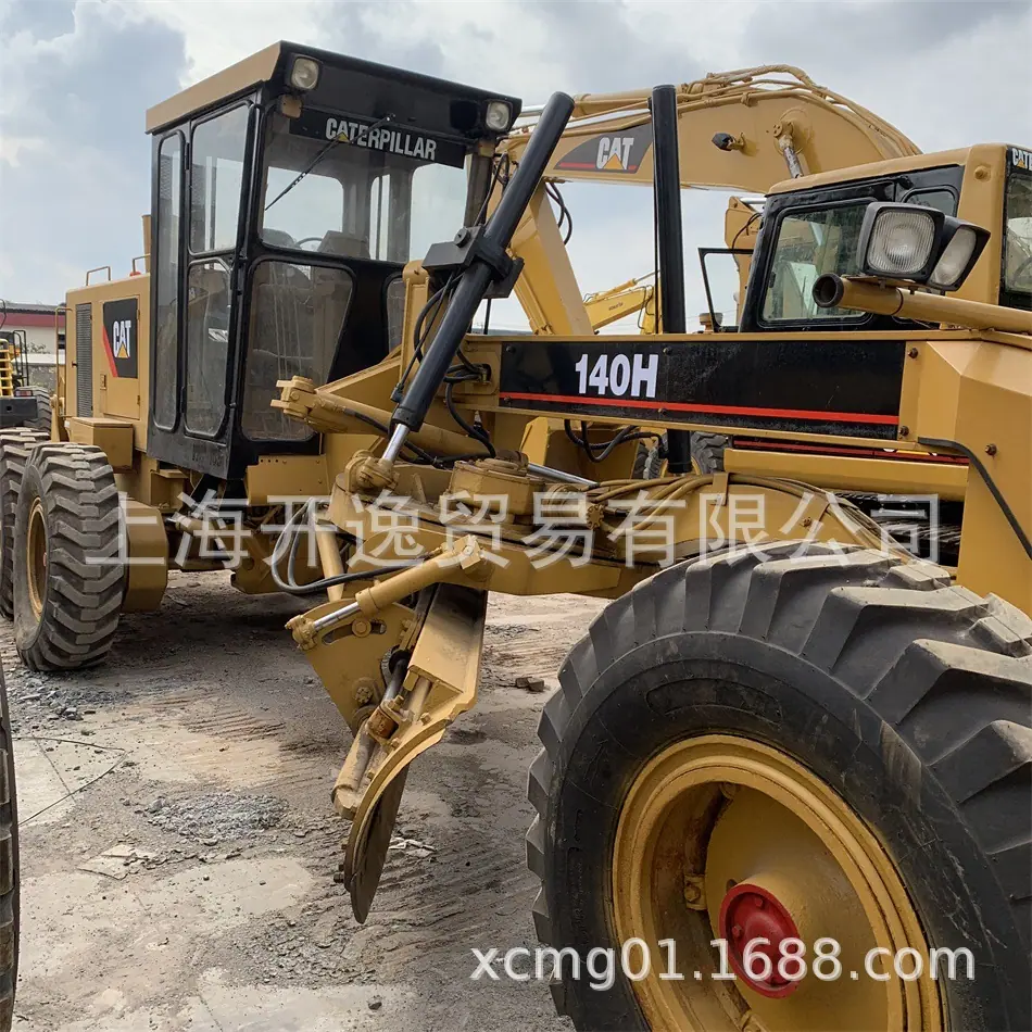 140h motor grader (15)