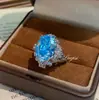 Anillo de Corte Flor de Hielo Huevo de Paloma Más Vendido en Transmisión en Vivo de Tiktok, Anillo de Diamante para Mujer con Piedra Preciosa de Moño de Diamante Rosa Super Brillante de Gran Quilate