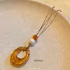 Colar Grande de Resina em Argola Cor Creme para Mulheres, Colar Longo de Design Étnico Retrô, Novos Acessórios de Nicho Estilo Chinês