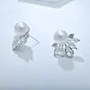 Brincos de Fonte com Pétalas Incrustadas de Cristal e Tachas de Pérola, Brincos de Pérola com Pino de Prata de Alto Padrão e Elegantes, Brincos Transfronteiriços Personalizados