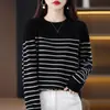 Elegante Suéter de Tricô Listrado Versátil Top 2025 Outono/Inverno Novo Suéter Solto Camada Base para Mulheres
