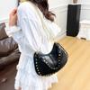 Moda Transfronteriza 2026 Verano Nuevo Bolso de Hombro para Mujer Estilo Europeo y Americano Bolso de Mano con Remaches Bolso Retro Suave de Axila