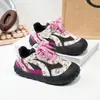 Sapatos de Treino Moral Retrô Infantil 2025 Início do Outono Novos Casuais Antiderrapantes de Sola Macia Sapatos Esportivos para Meninos e Meninas Sapatos Bebê Forrest Gump