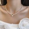 Exquisito collar de perlas con colgante, nuevo estilo de otoño e invierno 2024, elegante cadena de clavícula, ligero, de lujo, nicho, suéter, collar, accesorios.