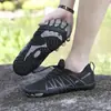 Suministrado directamente desde la fábrica de origen en Quanzhou: zapatos para vadear, zapatos de playa, zapatos de natación para hombre y mujer, zapatos de agua de secado rápido, zapatos de fitness para interiores para mujer