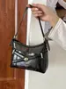Bolsa de Ombro Estilo Coreano para Mulheres, Nova Tendência Verão 2026 Chic Versátil Pequena para Ombro e Transversal