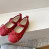Zapatos Rojos para Niños 2025 Otoño Nuevos Zapatos de Cuero para Niñas Boca Baja Zapatos de Princesa para Niñas Lazo Suela Suave Zapatos para Niños