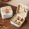 Caja de Almacenamiento para Pendientes, Collares y Anillos de Viaje, Organizador de Escritorio, Caja de Almacenamiento de Joyería Portátil para el Hogar