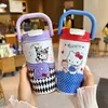 Botella de agua aislada de dibujos animados en colaboración con Sanrio Hello Kitty, diseño lindo y elegante para niñas, con un asa para llevarla fácilmente