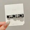 Presilhas de cabelo de alta qualidade, estilo coreano, nicho, para mulheres, doces e de luxo leve, estilosas e versáteis, presilhas laterais sem costura para franja