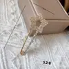 Alfiler de Seguridad con Tachuelas de Diamante para Ropa, Broche Versátil Anti-Exposición, Broche de Letra, Alfiler de Seguridad Grande con Pedrería para Cárdigan de Mujer