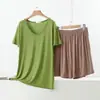 Conjunto Casual de Duas Peças para Mulheres Plus Size: Camiseta de Manga Curta com Decote V e Shorts, Conjunto Casual de Verão em Modal