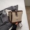 Bolso Cruzado Casual de Moda Versátil Retro Bolso de Hombro para Mujer Bolso Simple Casual para Viajes Diarios Bolso Cubo Comercio Exterior Transfronterizo