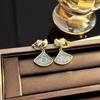 Brincos de cristal em forma de leque de moda estilo coreano sem furos para orelhas, brincos de design de nicho avançado, brincos de luxo simples e leves