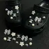 Zapatos de Agujeros Accesorios DIY Strass de Corazón Lazo Versátil Hebilla de Zapato de Alta Calidad Flor de Zapato Accesorios de Zapato Desmontables
