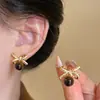 Brincos Luxuosos e Elegantes de Pérola com Laço Dourado para Mulheres, Brincos de Estilo Leve de Luxo para Outono e Inverno com Pedras de Olho de Tigre