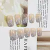 Unhas Longas Estilo Francês com Borda Branca Nude e Flores Azuis, Embelezadas com Manicure Doce e Exquisita, 24 Peças de Adesivos de Unha Prontos