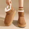 Botas de nieve populares de gamuza con cremallera lateral, forradas de felpa, cálidas, zapatillas altas de algodón, nuevas botas cortas impermeables de invierno 2026 para mujer