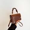 Crocodilo Padrão Pequeno Quadrado Bolsa Distintivo Simples 2024 Outono Nova Moda Moda Nicho Crossbody Bolsa Elegante Bolsa de Ombro