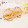 Pendientes de acero inoxidable con letras transfronterizos en stock diy nombre de familia nombre regalo de Navidad Día de la Madre fabricante