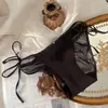 Ropa Interior Femenina Sexy de Malla Suave Satín de Gama Alta Francesa para Niñas de Cintura Baja con Encaje de Pestañas Transpirable y Correa de Diamantes