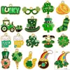 Série Festival Irlandês DIY Desenho Animado Esmalte Joias Acessórios Pingente Único Trevo Verde Pulseira Charme