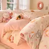 Conjunto de Roupa de Cama Estampado de Lã de Leite Fresco e Simples de Quatro Peças Outono e Inverno Lençol Quente Lençol com Elástico Conjunto de Três Peças Roupa de Cama Grossa de Dormitório Capa de Edredom Individual