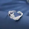 Anéis de Casal Sol, Lua e Estrelas com Textura Única, Moda de Luxo Leve de Nicho, Anéis de Casal Personalizados e Versáteis para Homens e Mulheres