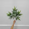 Plantas verdes artificiales, helechos colgantes de pared, flores falsas de plástico, decoraciones de pared de enredaderas para uso interior y exterior, venta al por mayor desde el fabricante