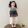 Conjunto de Ropa para Niñas 2026 Moda Estilo Coreano para Niñas Pequeñas, Chaleco Gris Claro, Elegante Conjunto de Dos Piezas de Verano para Niños Pequeños
