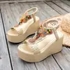 Sandalias de cuña para mujer, nuevo estilo de verano 2026, exportación europea y americana, talla grande, cómodas, con abalorios, tira elástica, sin cordones, sandalias de suela gruesa