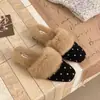Sapatos Femininos Macios e Fofos Estilo Francês Celeb da Internet Slip-on Fechados com Salto Outono/Inverno Chinelos de Algodão para Exterior