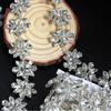 Venta al por mayor Color Ojo de Caballo Gota de Agua Flor Cadena de Diamantes Flor de Pedrería de Vidrio Cadena de Flores Cinturón de Ropa Joyería de Diamantes Accesorios de Diamantes para Bolsos de Zapatos