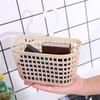 Cesta colgante giratoria de un solo gancho para baño al por mayor, cesta de almacenamiento de plástico tejida de ratán, cesta organizadora de escritorio para cocina, cesta colgante de plástico